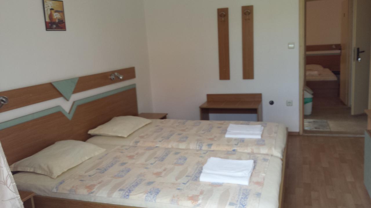 Hotel Diva Равда Екстер'єр фото