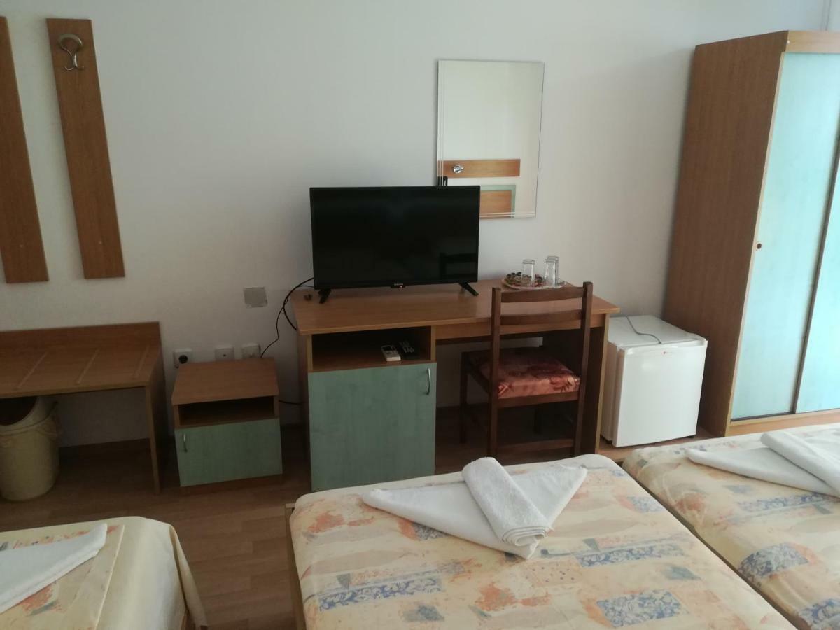 Hotel Diva Равда Екстер'єр фото